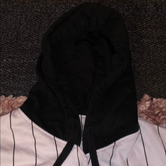 TuneSquad Hooded Jersey Small - Picture 3 of 5